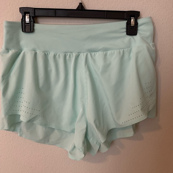 Size Medium Athletic Short Bundle - Picture 6 of 7